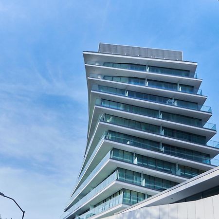 Wave Beachfront Family Apartment Мендзыздрое Экстерьер фото