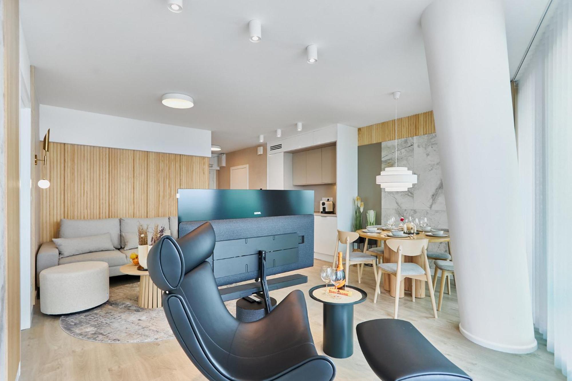 Wave Beachfront Family Apartment Мендзыздрое Экстерьер фото