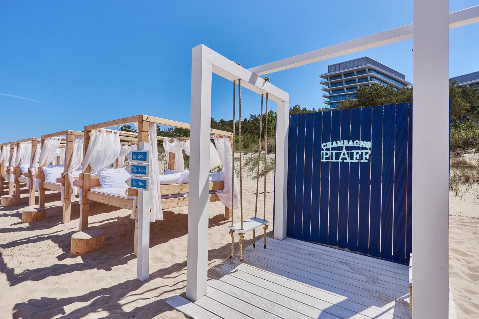 Wave Beachfront Family Apartment Мендзыздрое Экстерьер фото